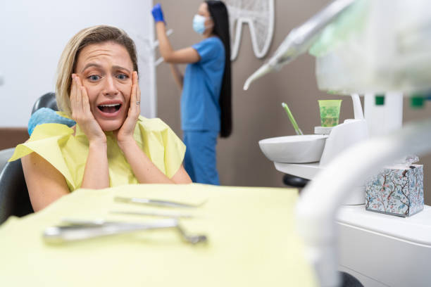 Best Dentist for Severe Toothache  in Flatonia, TX